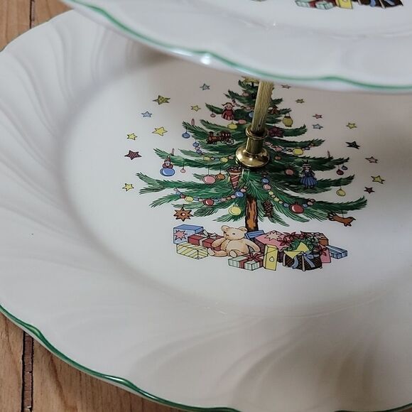 NIKKO HAPPY HOLIDAYS TWO-TIER TRAY WITH BOX - Picture 8 of 9